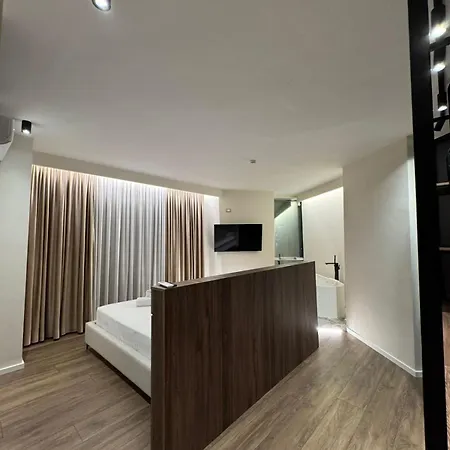Frühstückspension Alcazar Luxury 3*